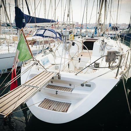 卡塔尼亚 Sleep In Boat酒店 外观 照片